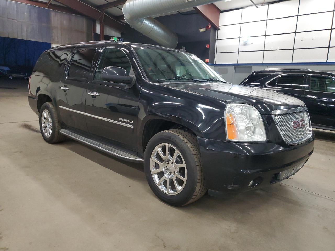 2013 GMC Yukon - Image 4