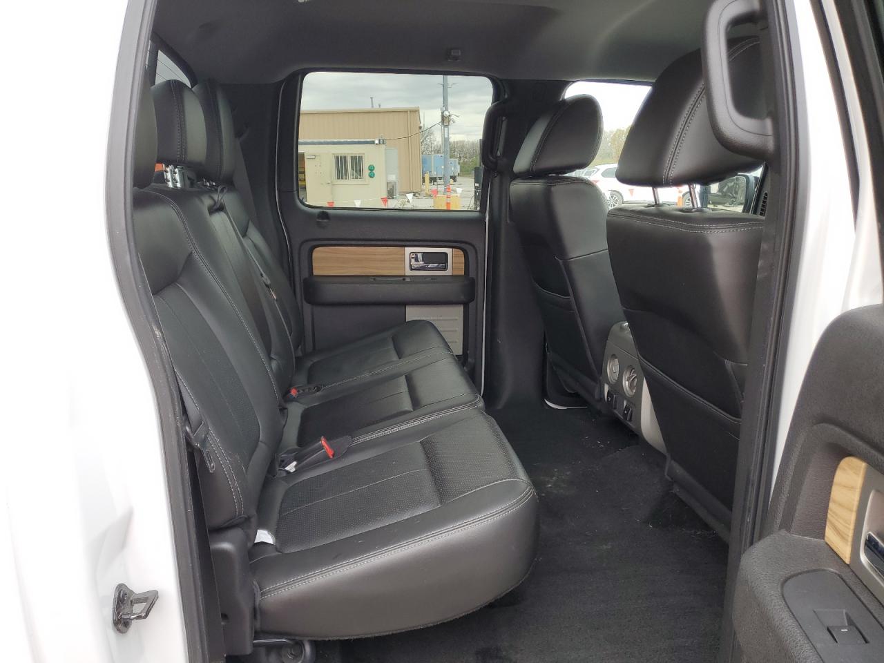 2011 Ford F-150 - Image 11