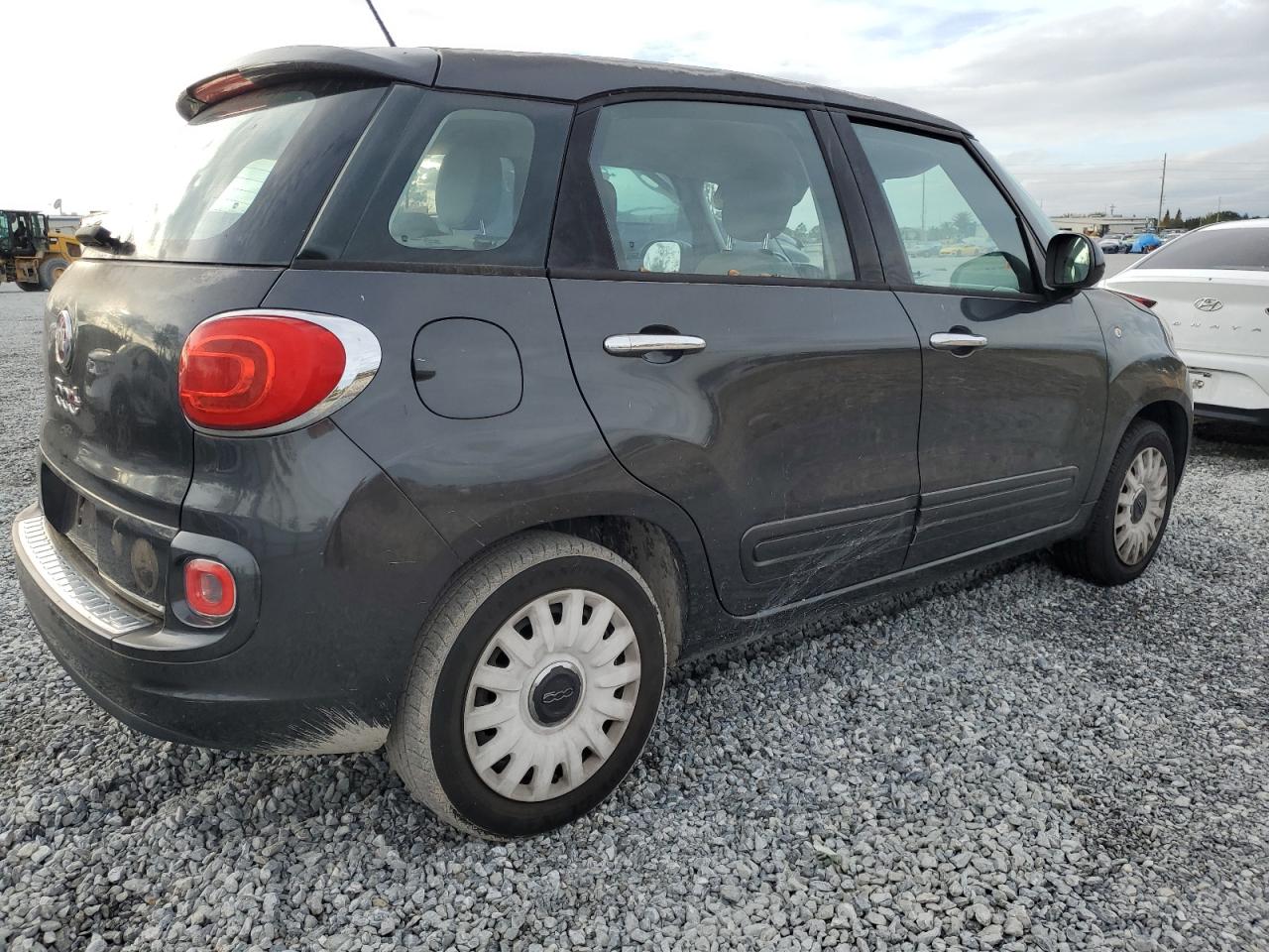 VIN ZFBCFAAHXEZ013933 2014 FIAT 500 no.3