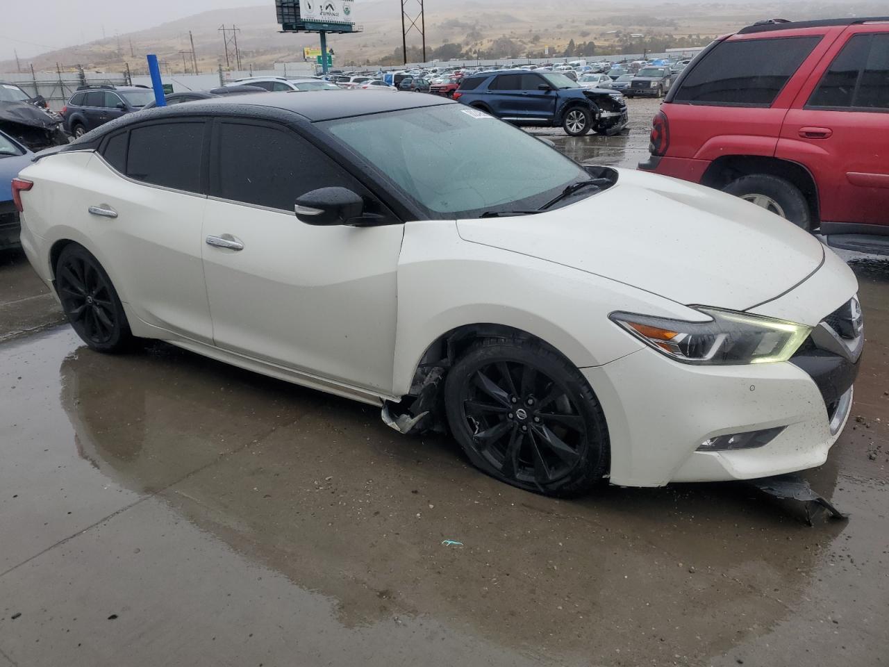 2017 Nissan Maxima - Image 4