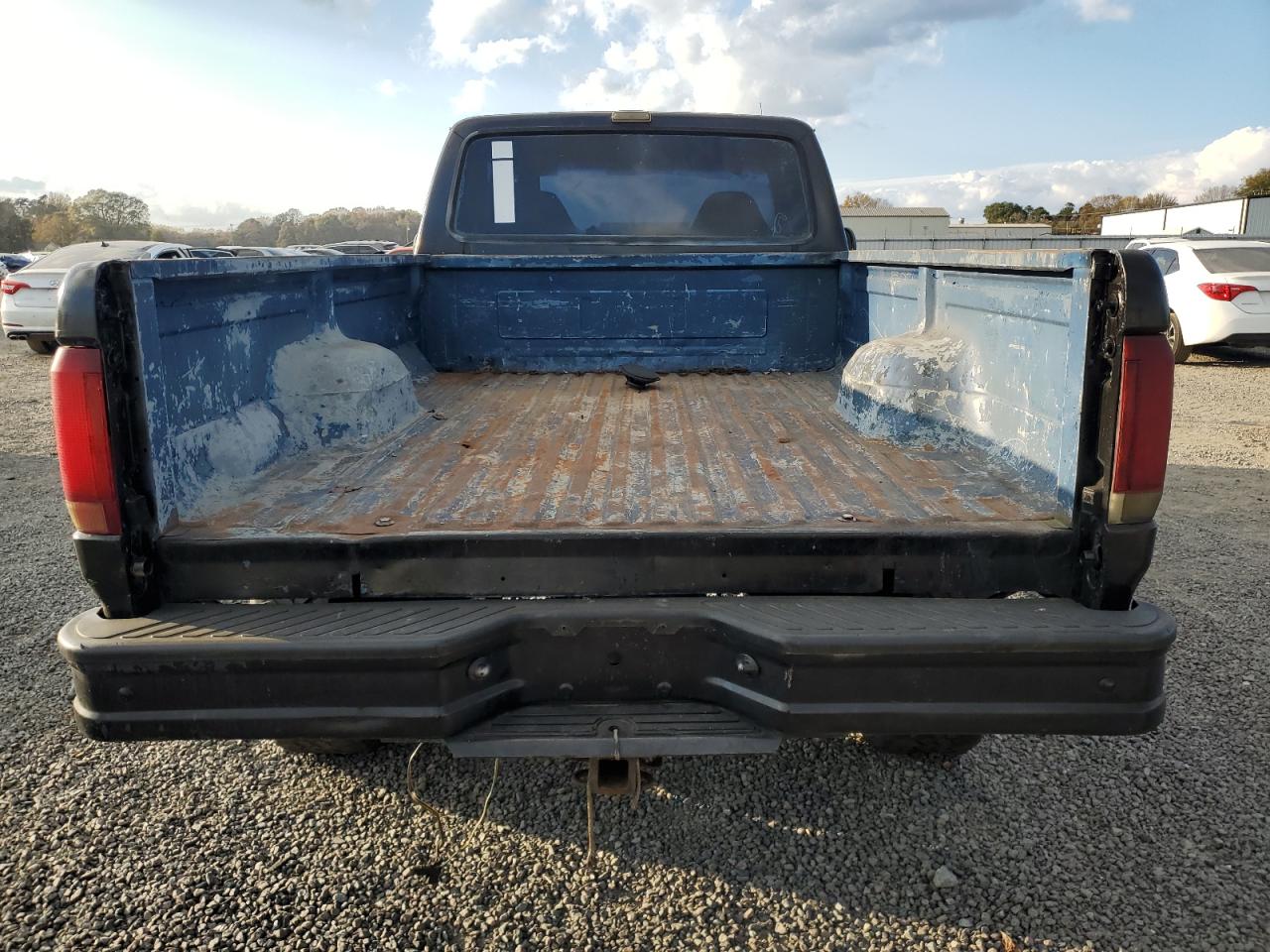 1993 Ford F250 - Image 6