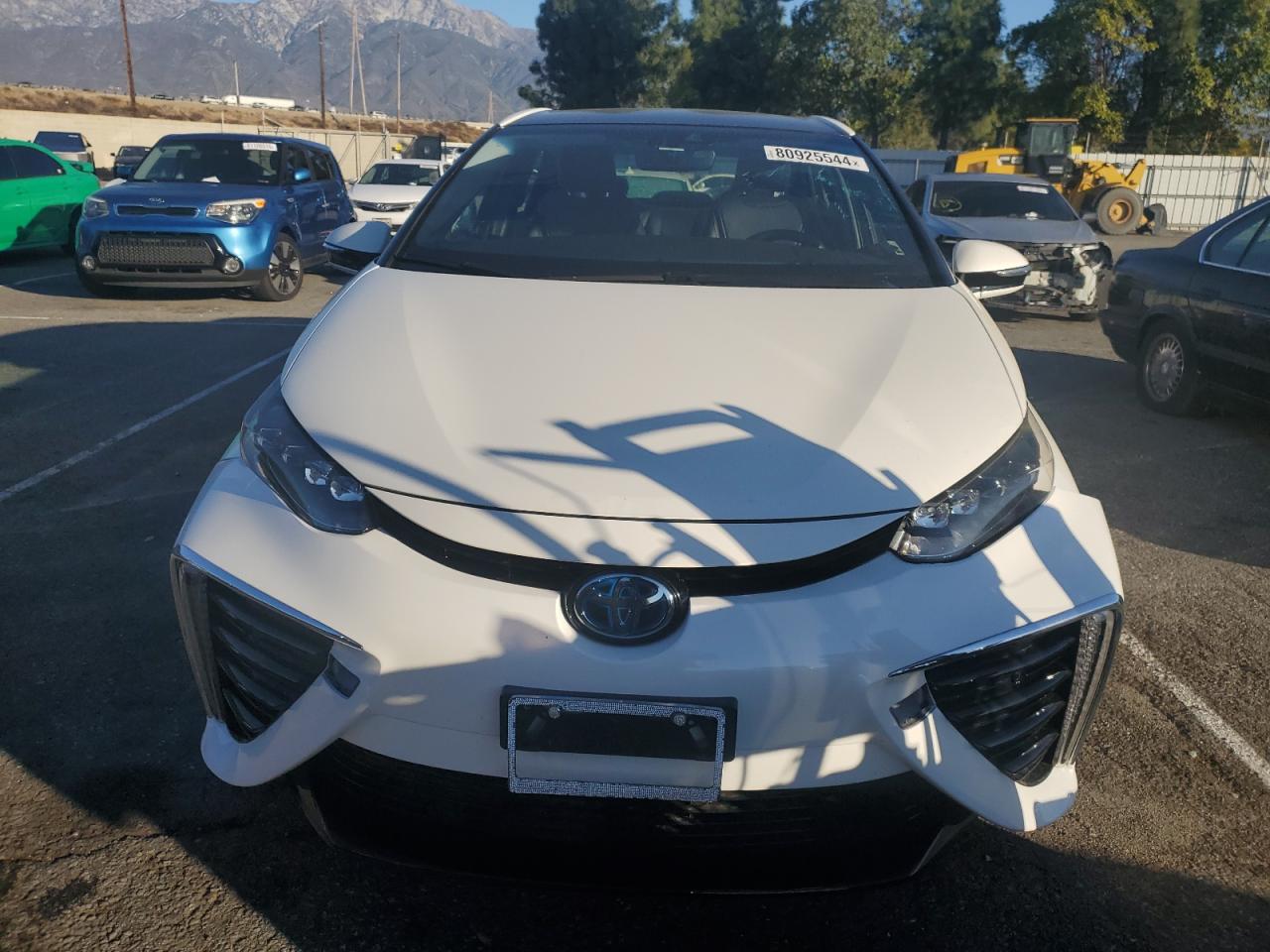 VIN JTDBVRBD6JA004922 2018 TOYOTA MIRAI no.5