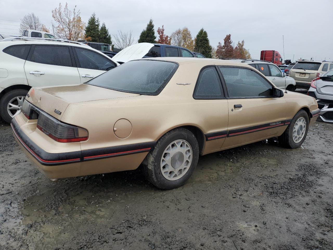 1987 Ford Thunderbird - Image 3