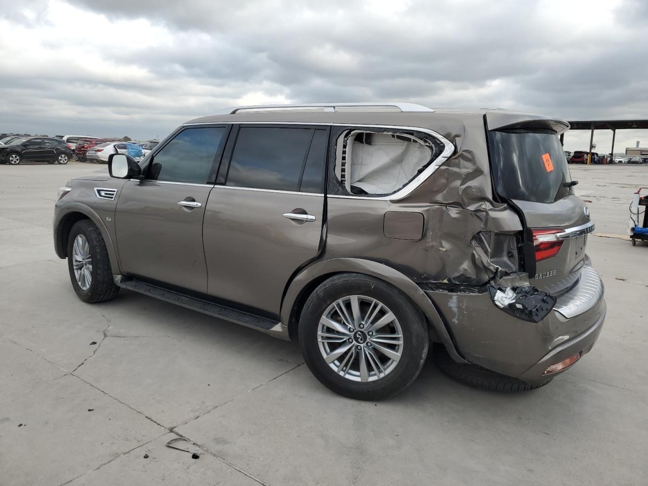 2019 Infiniti QX80 - Image 2