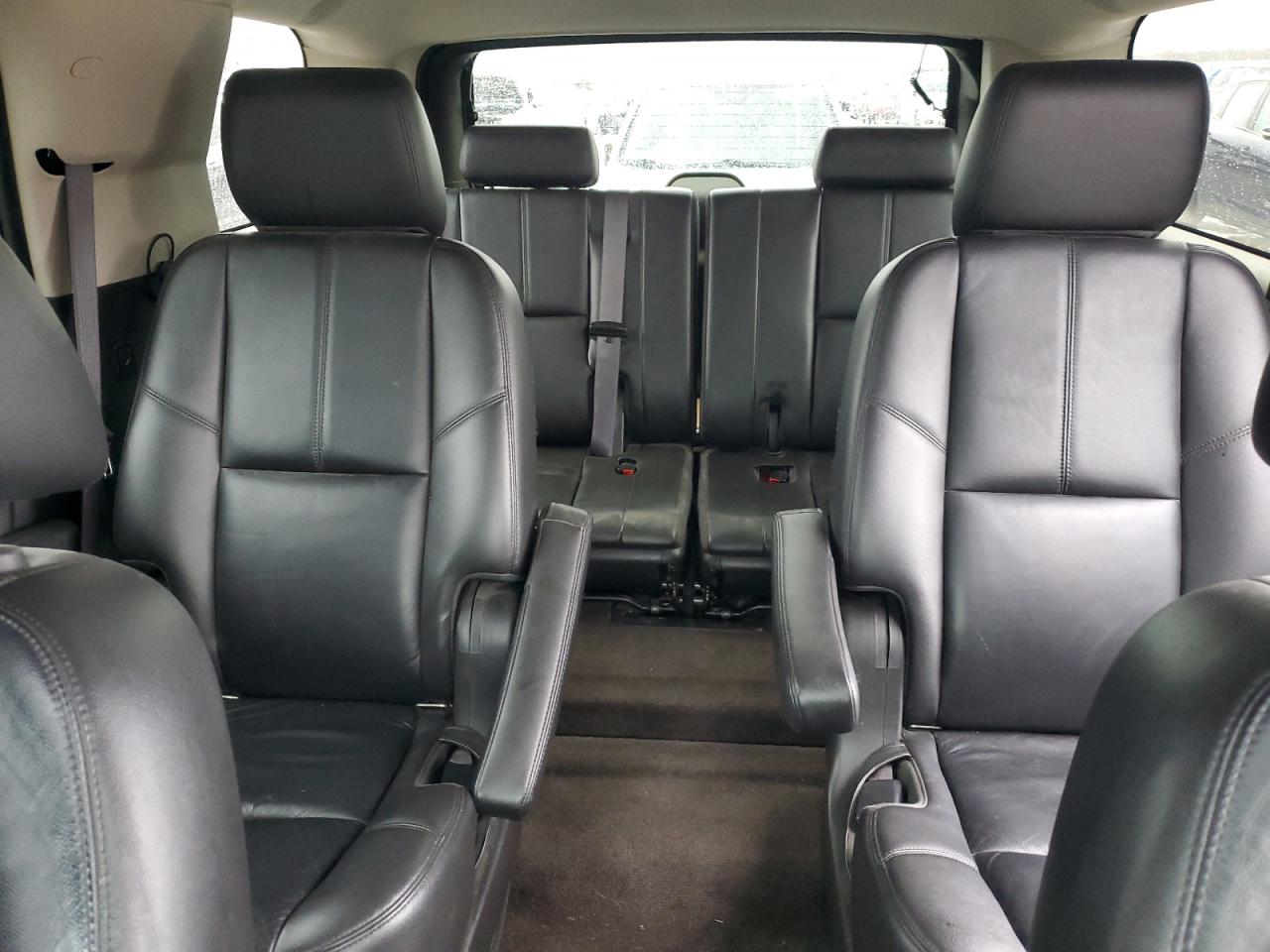 2012 Chevrolet Tahoe - Image 10