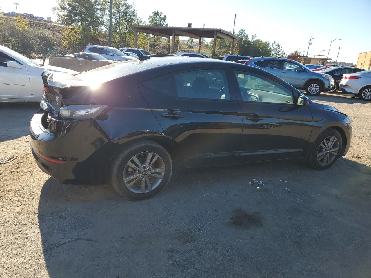 2018 Hyundai Elantra - Image 3