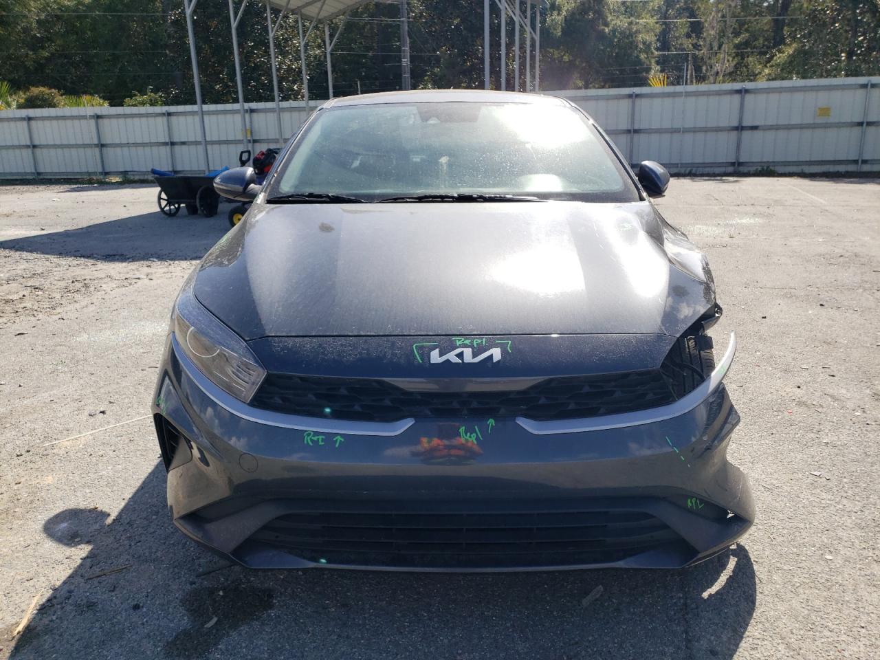 VIN 3KPF24AD4PE630716 2023 KIA FORTE no.5