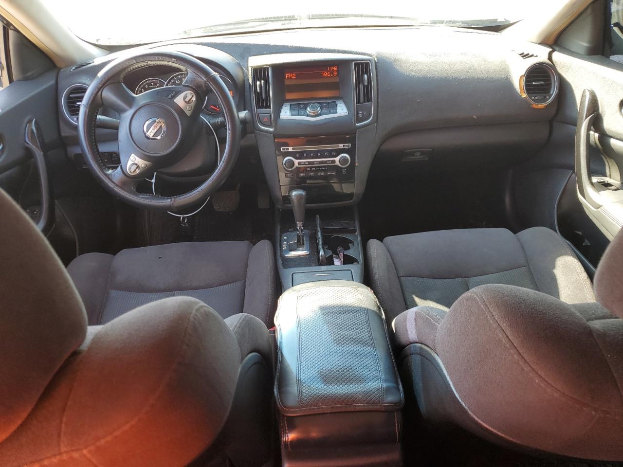 2009 Nissan Maxima - Image 8