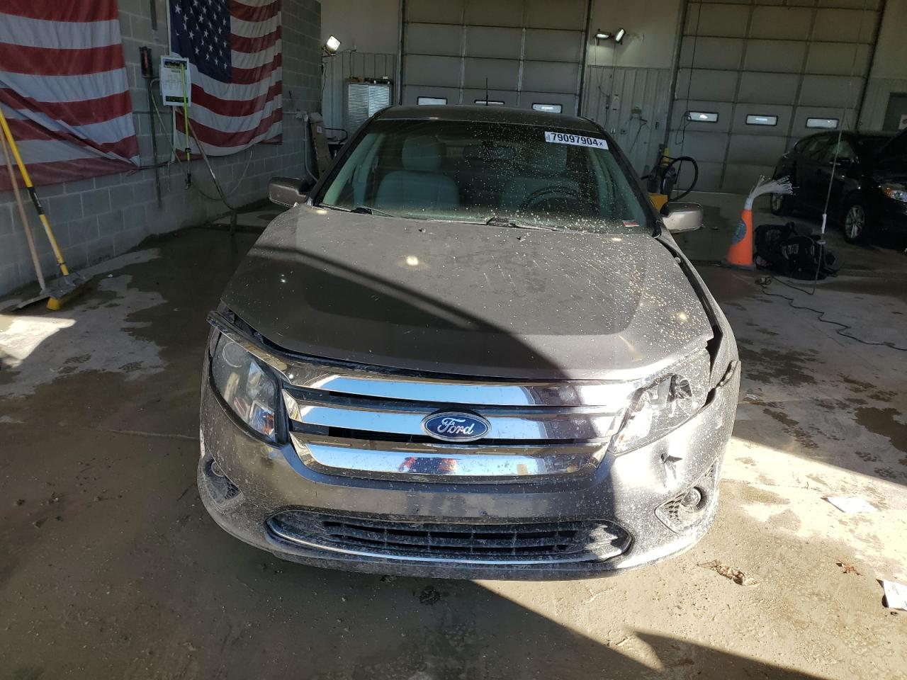 2010 Ford Fusion - Image 5
