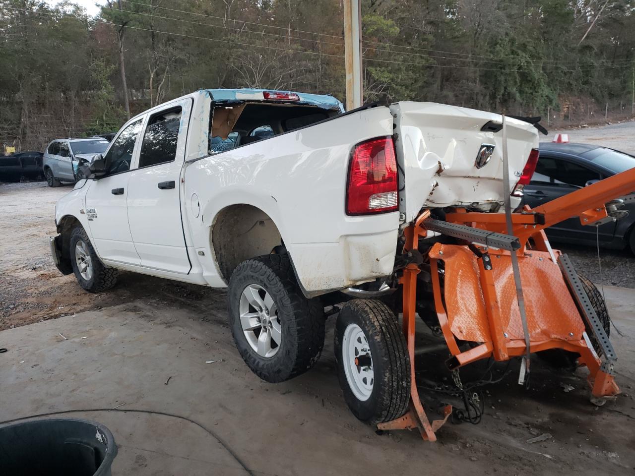 2021 RAM 1500 - Image 2