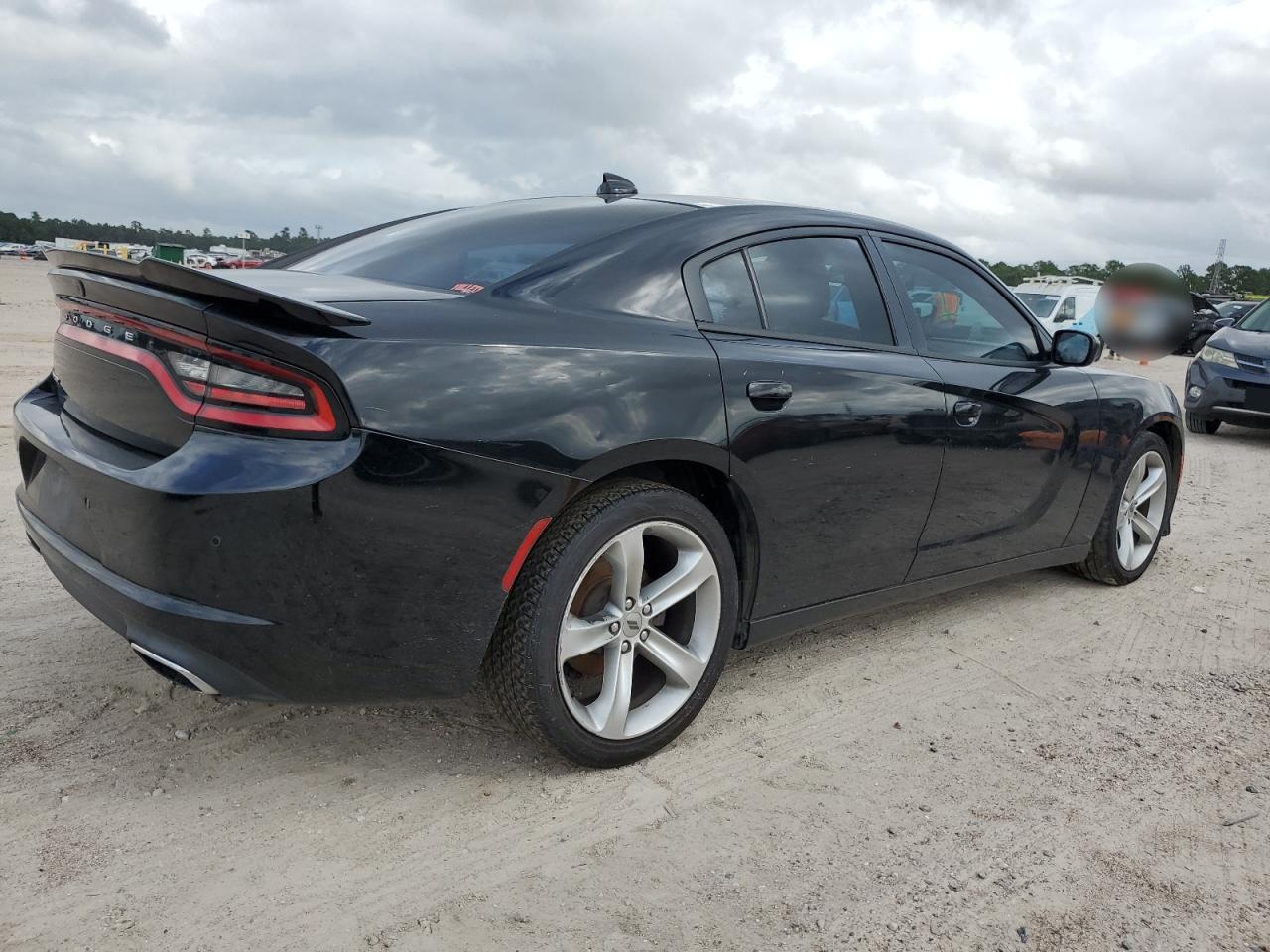 2017 Dodge Charger - Image 3