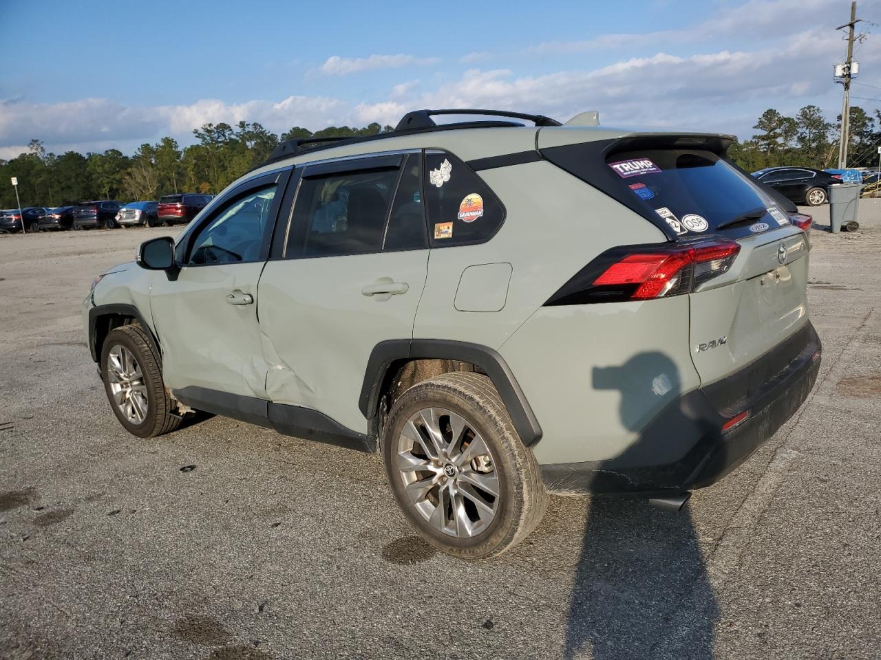 2021 Toyota RAV 4 - Image 2