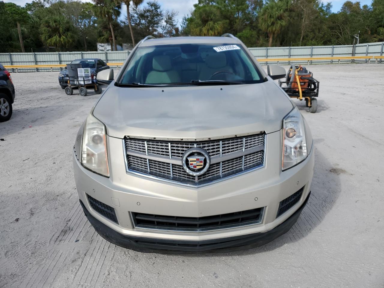 2010 Cadillac SRX - Image 5