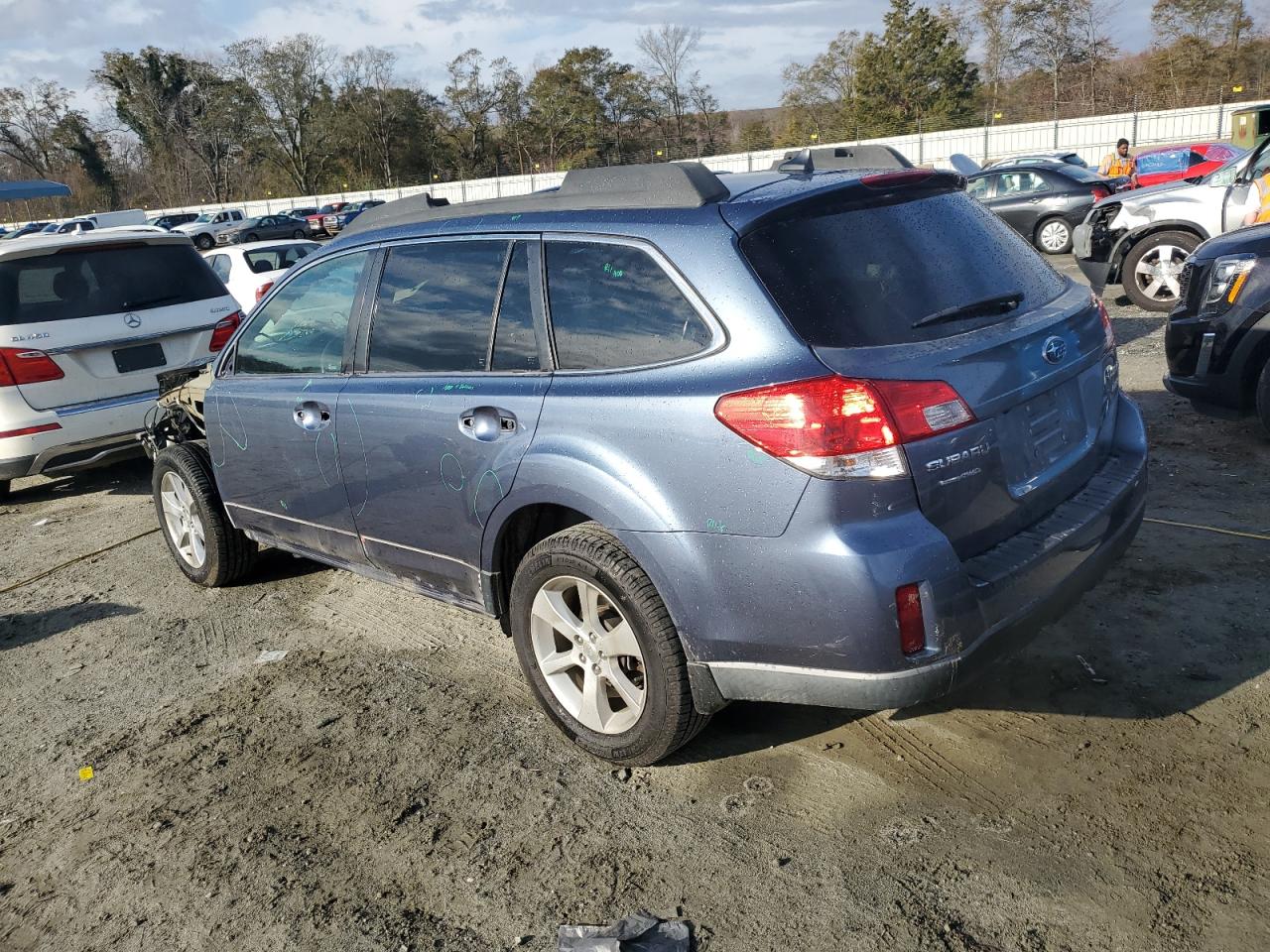 2014 Subaru Outback - Image 2