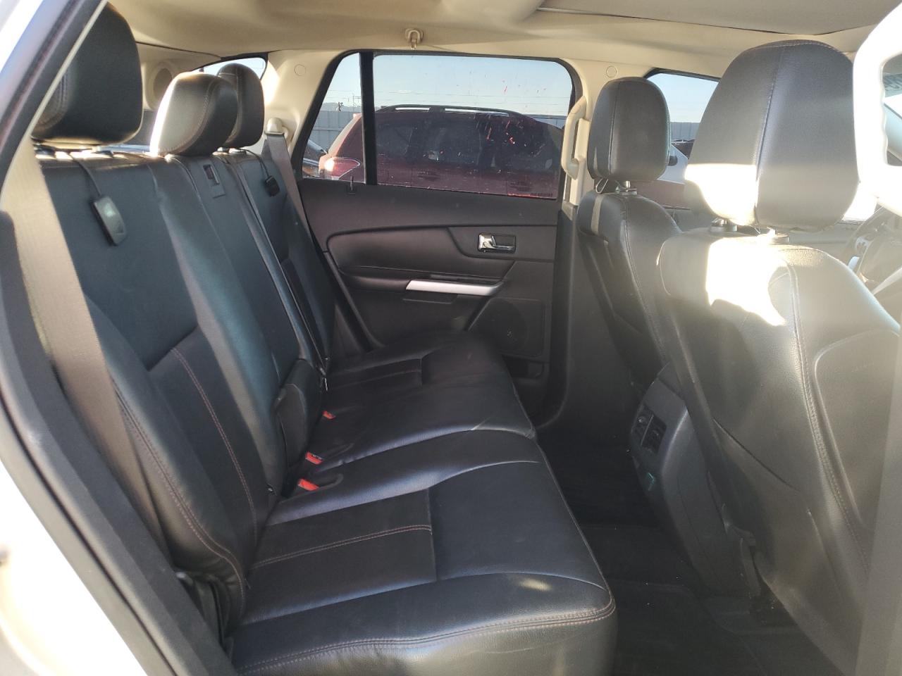 2013 Ford Edge - Image 11