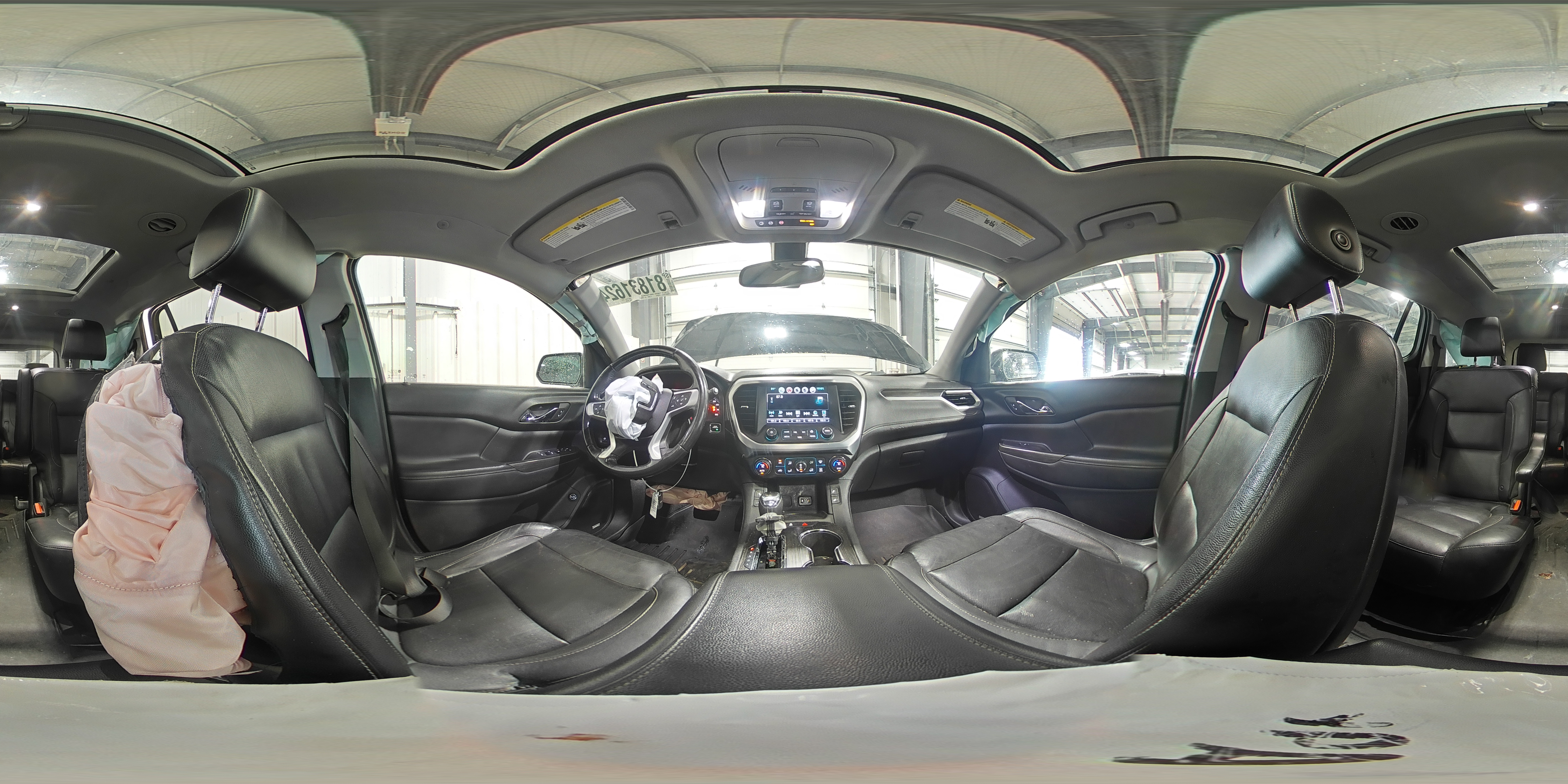 2018 GMC Acadia - Image 16