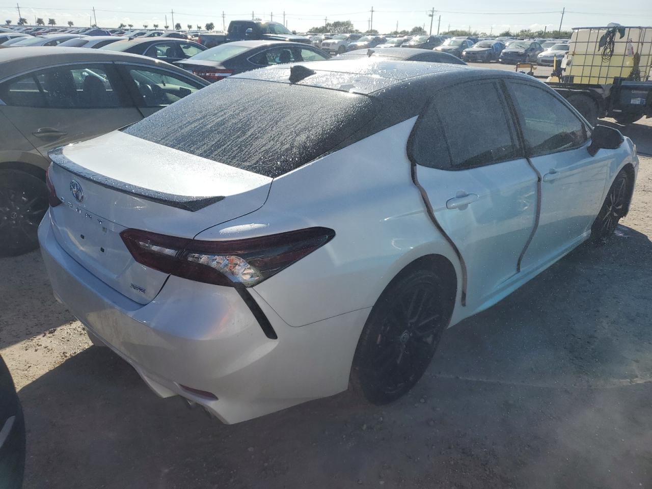 2021 Toyota Camry - Image 3