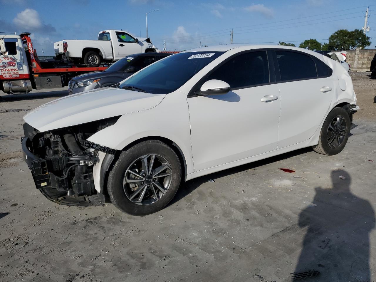 2023 KIA FORTE