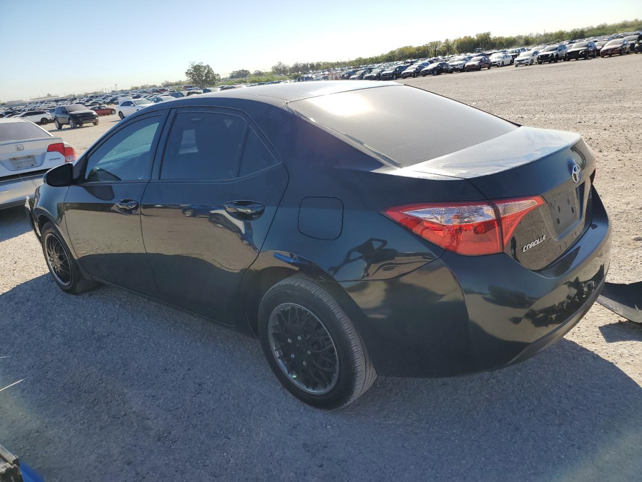 2019 Toyota Corolla - Image 2