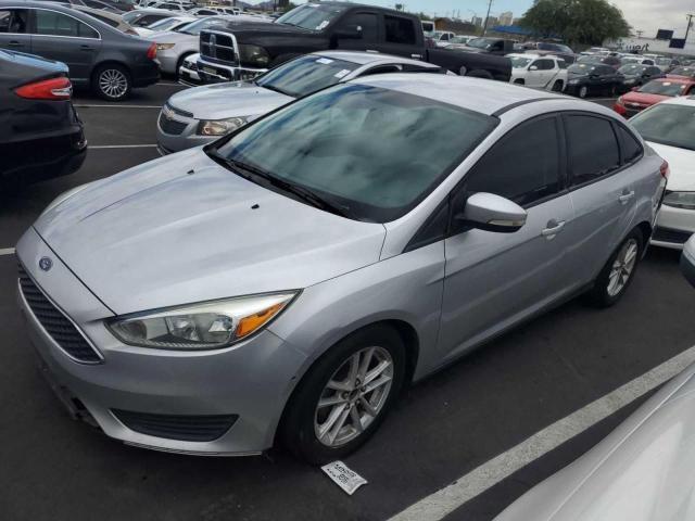 Sedans FORD FOCUS 2016 Srebrny