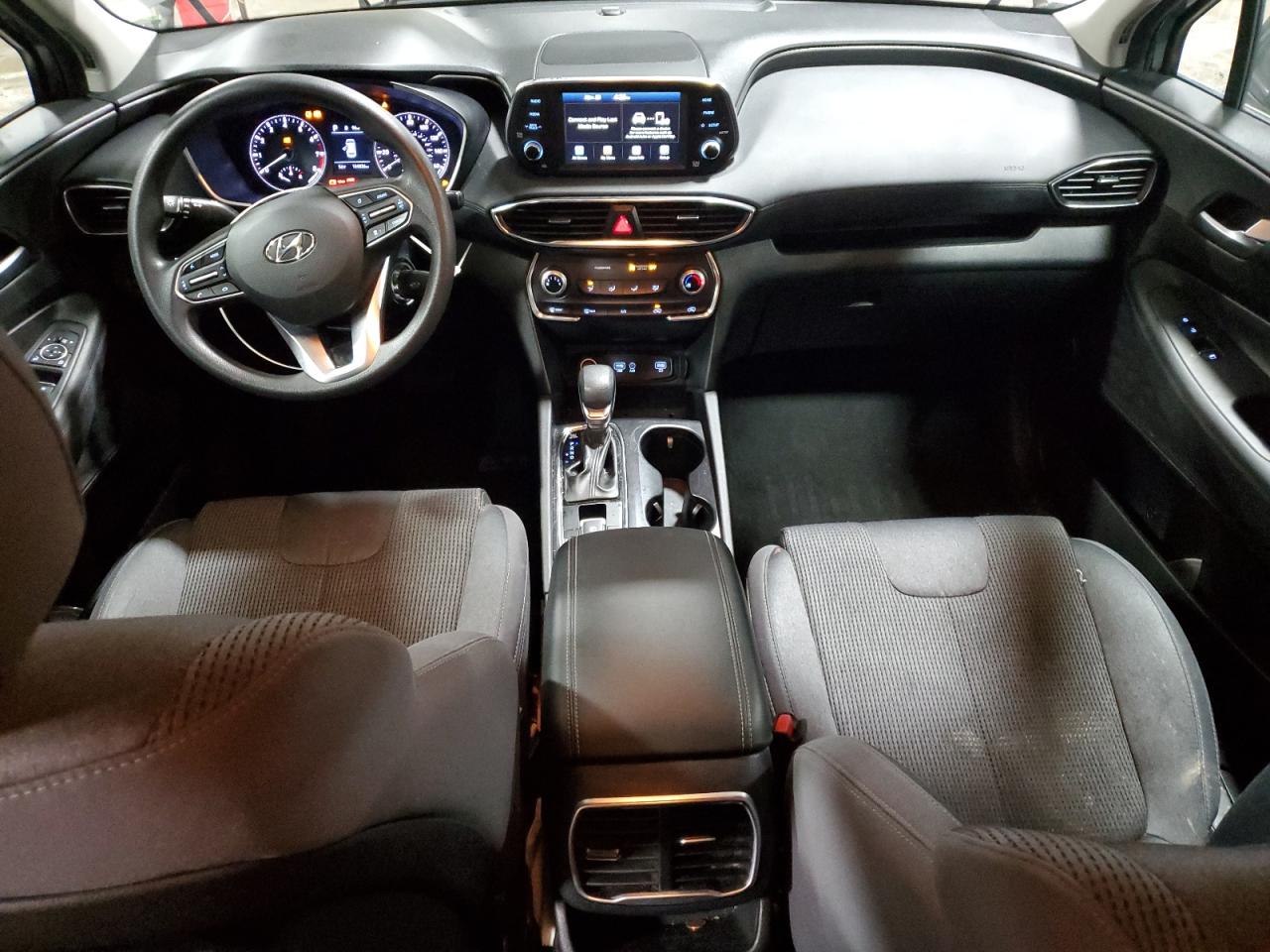 2019 Hyundai Santa Fe - Image 8