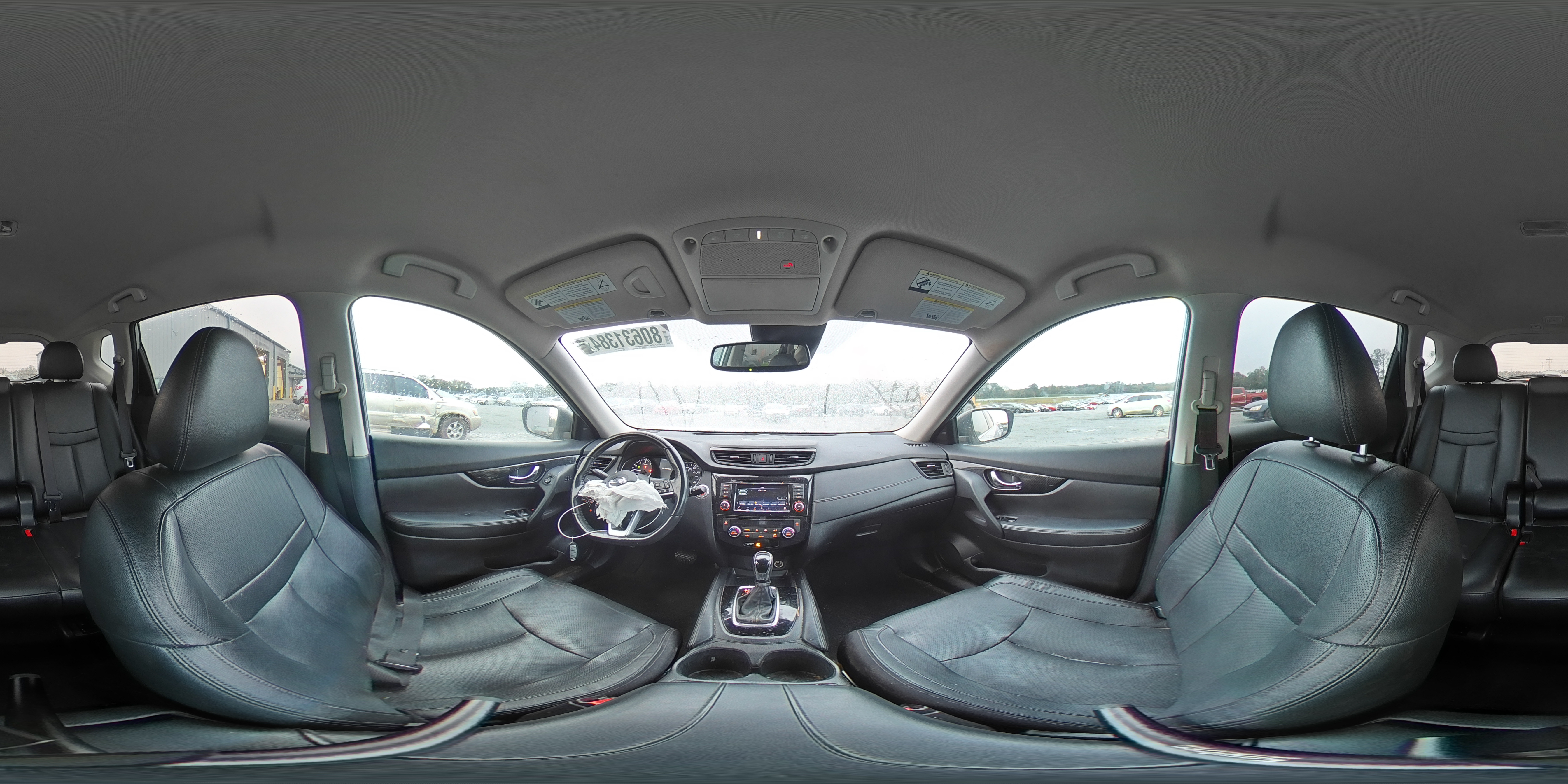 2018 Nissan Rogue - Image 15