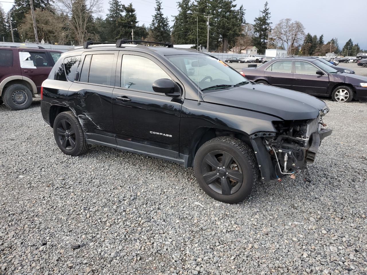 VIN 1C4NJDEB9FD291099 2015 JEEP COMPASS no.4