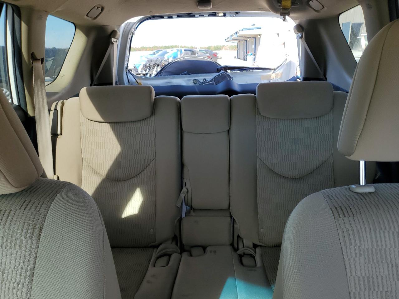 2011 Toyota RAV 4 - Image 10