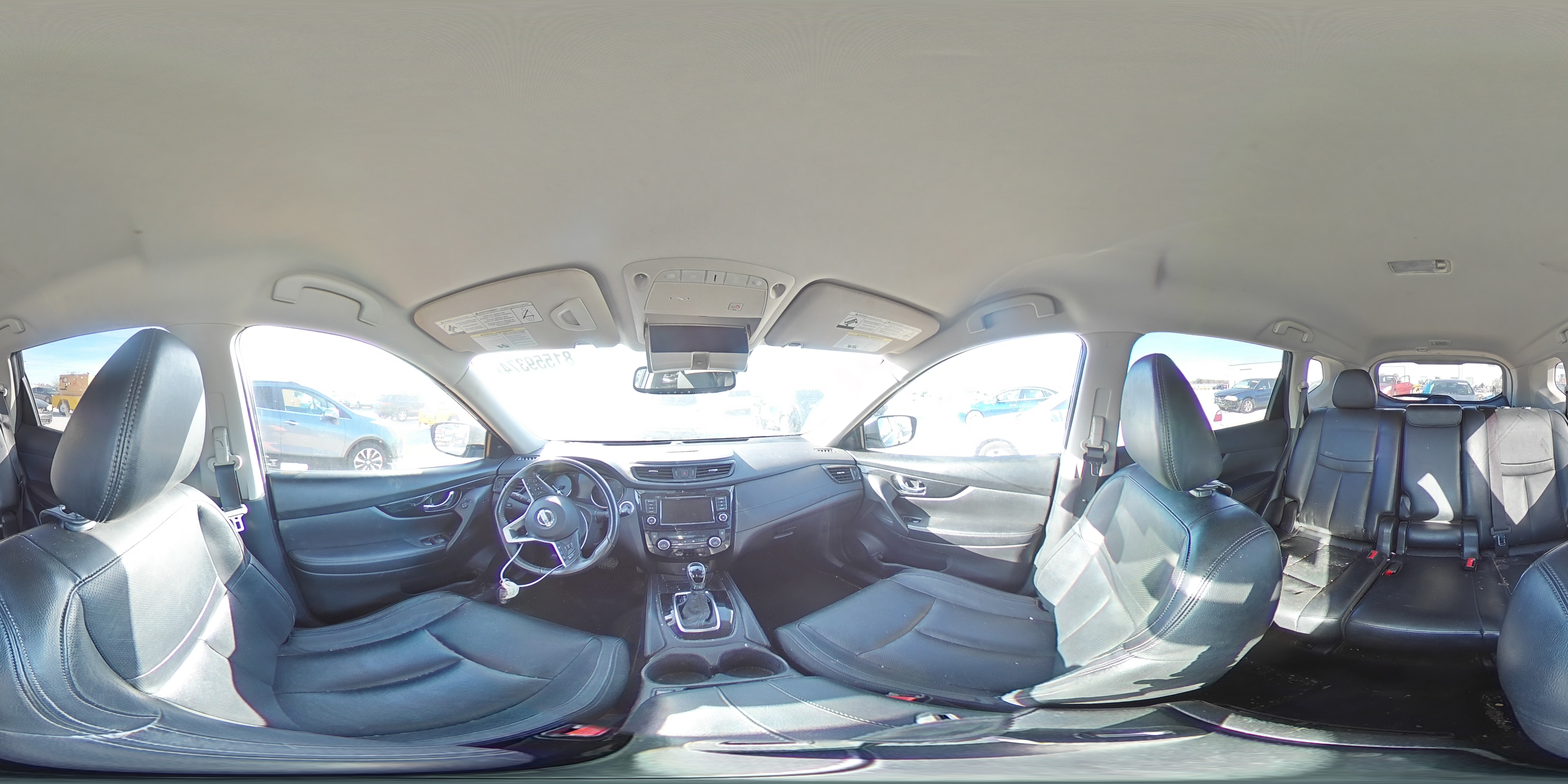 2018 Nissan Rogue - Image 13