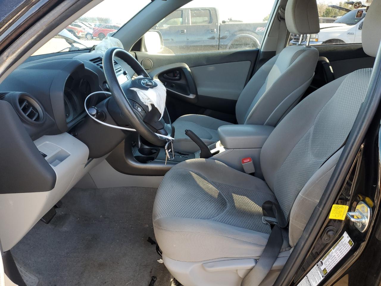 2012 Toyota RAV 4 - Image 7