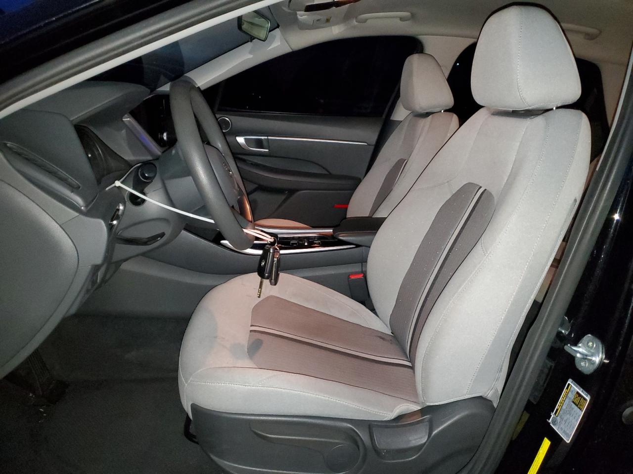 2021 Hyundai Sonata - Image 7