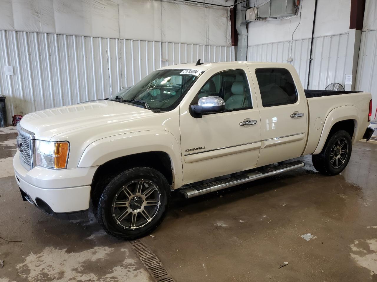 2011 GMC Sierra - Image 1