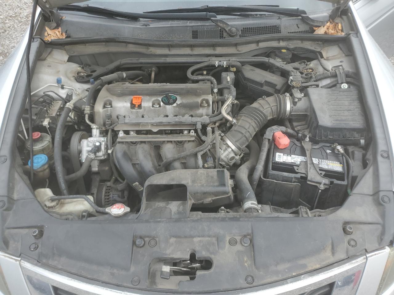 2010 Honda Accord - Image 11