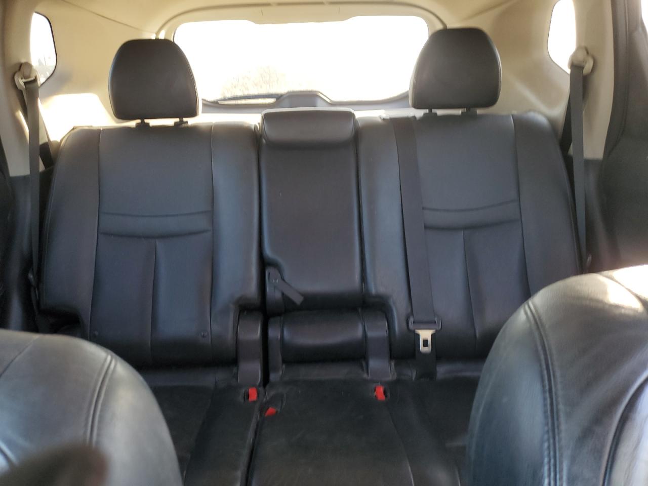 2014 Nissan Rogue - Image 10