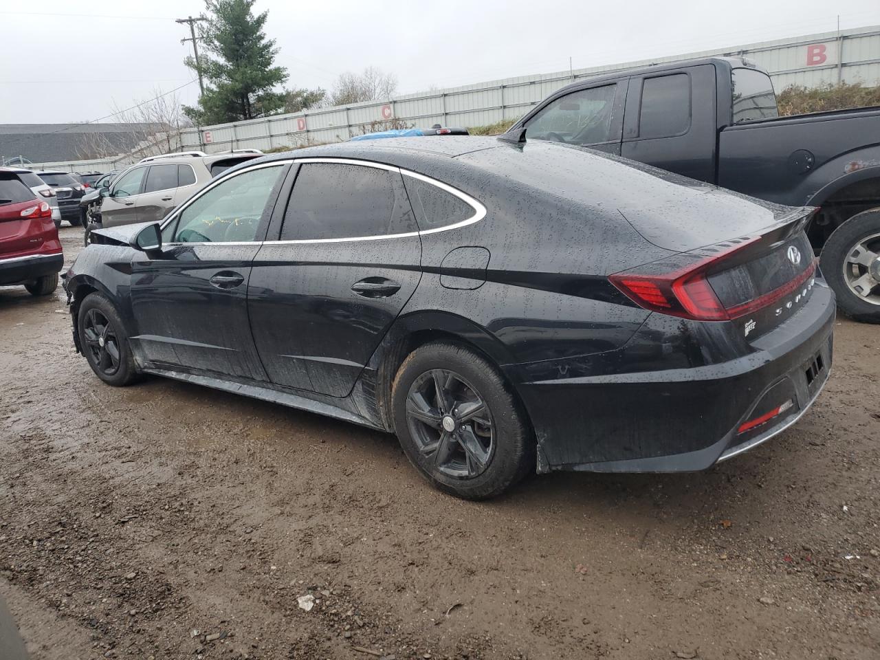 2022 Hyundai Sonata - Image 2