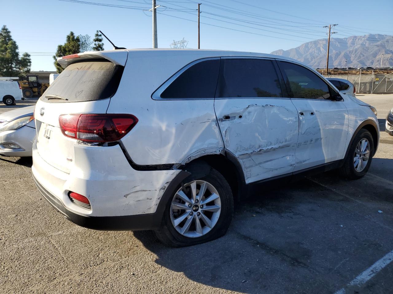 2019 Kia Sorento - Image 3