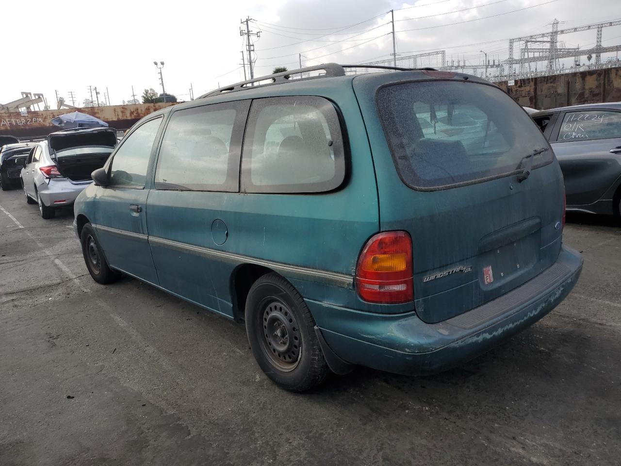 1996 Ford Windstar Wagon VIN: 2FMDA5140TBC58742 Lot: 82263854