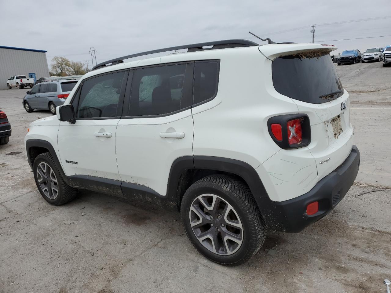 2016 Jeep Renegade - Image 2