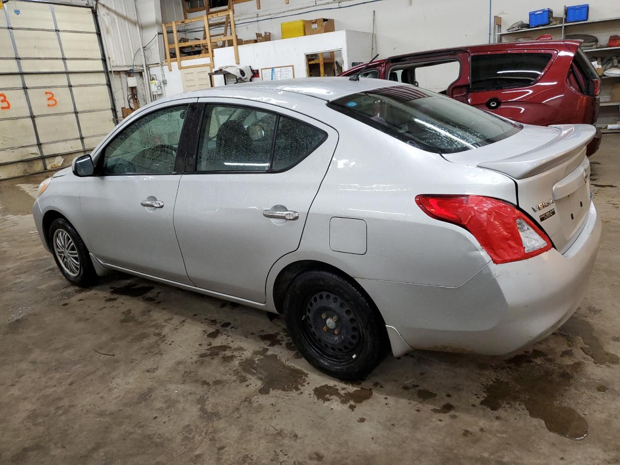 2014 Nissan Versa - Image 2