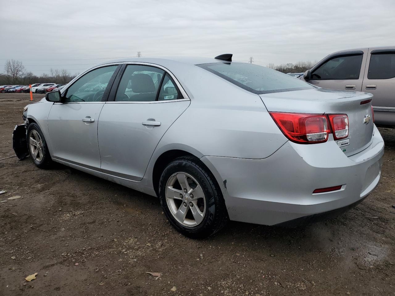 2015 Chevrolet Malibu - Image 2
