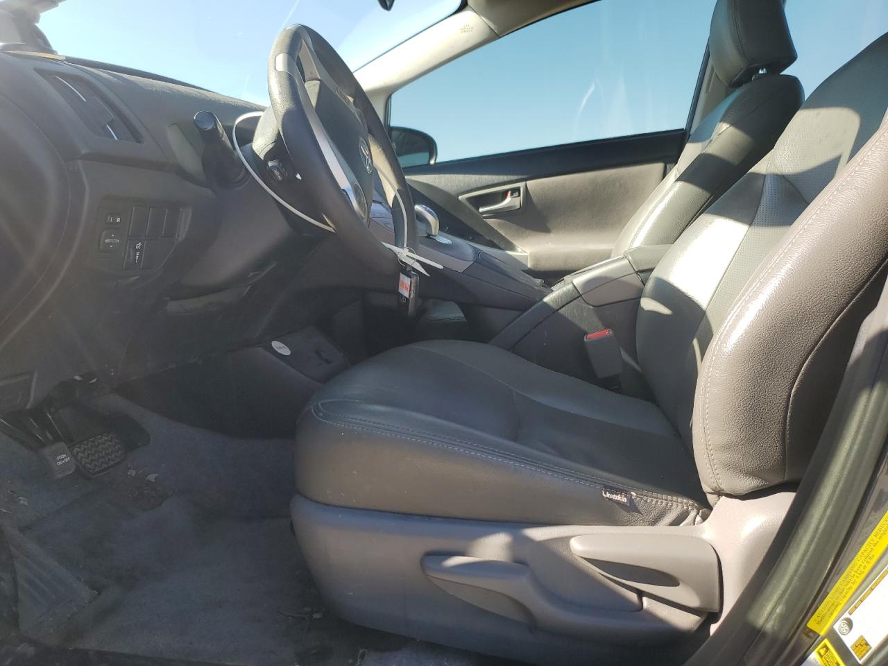 2014 Toyota Prius - Image 7