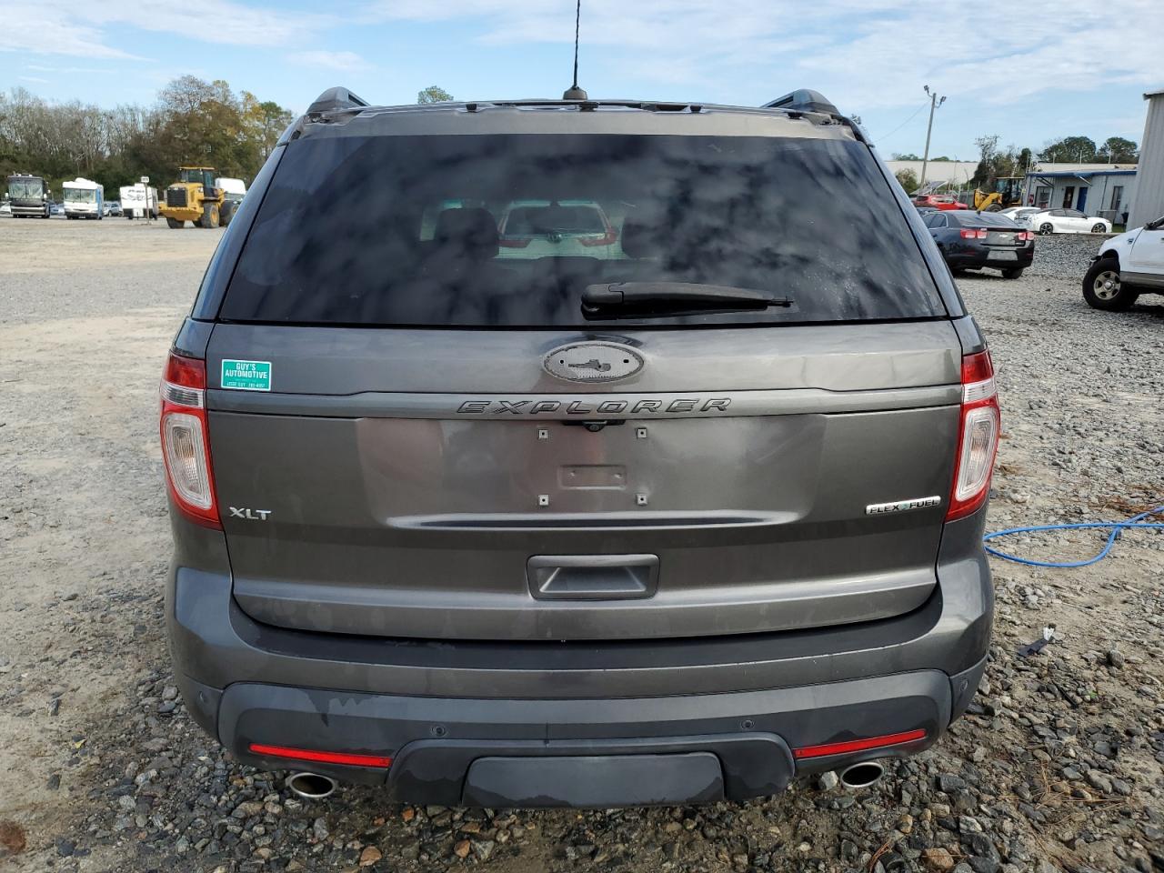 2015 Ford Explorer - Image 6