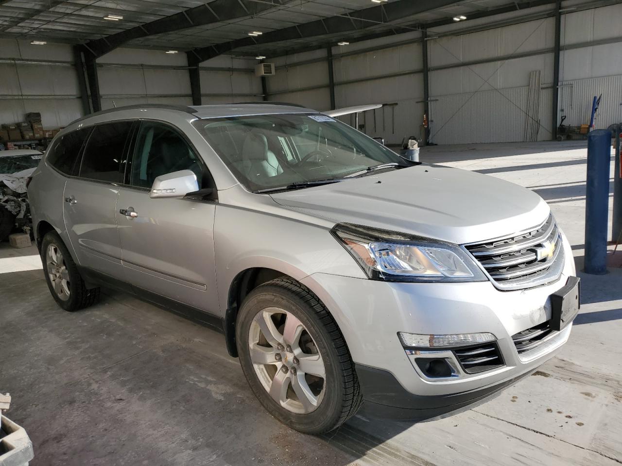 2016 Chevrolet Traverse - Image 4