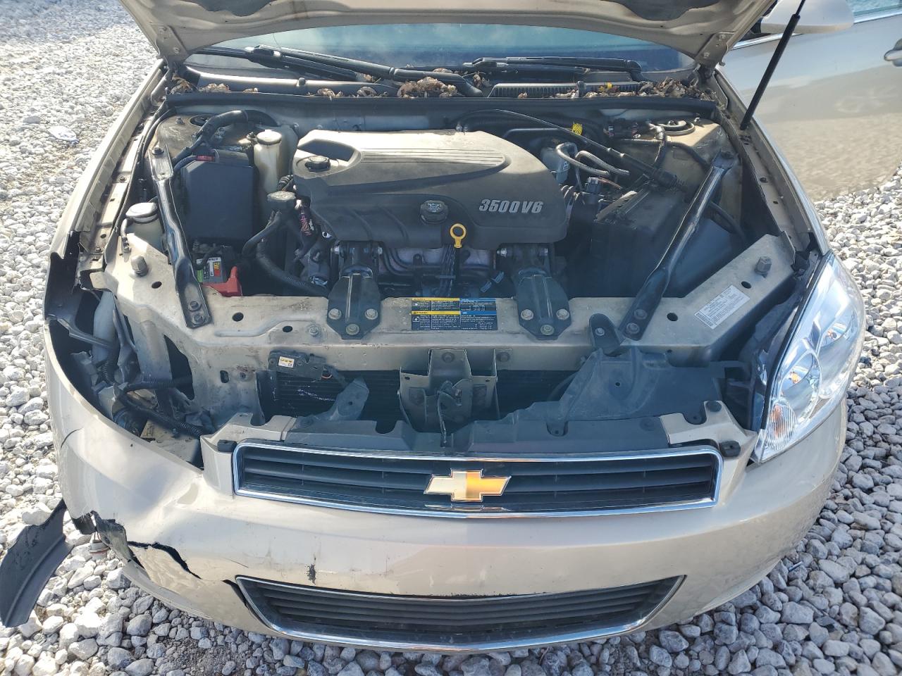 2008 Chevrolet Impala - Image 11