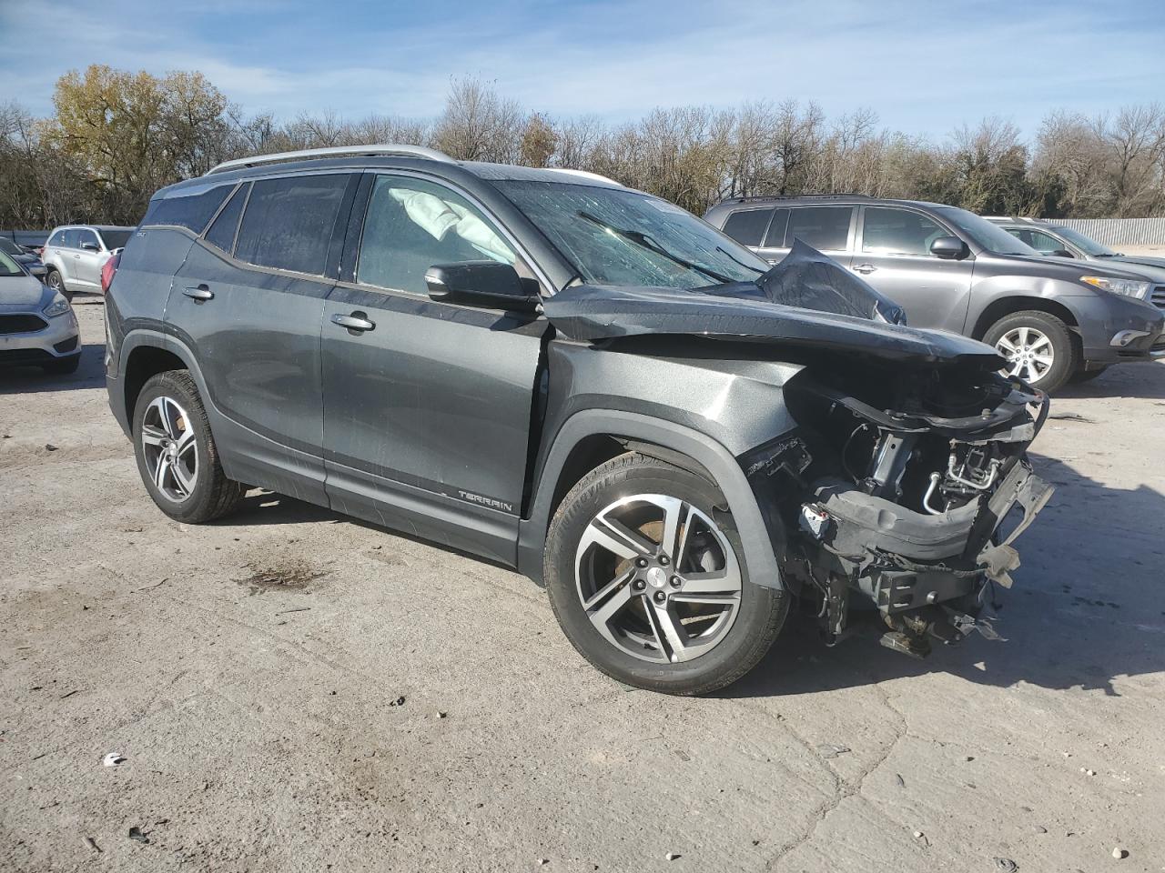 2019 GMC Terrain - Image 4