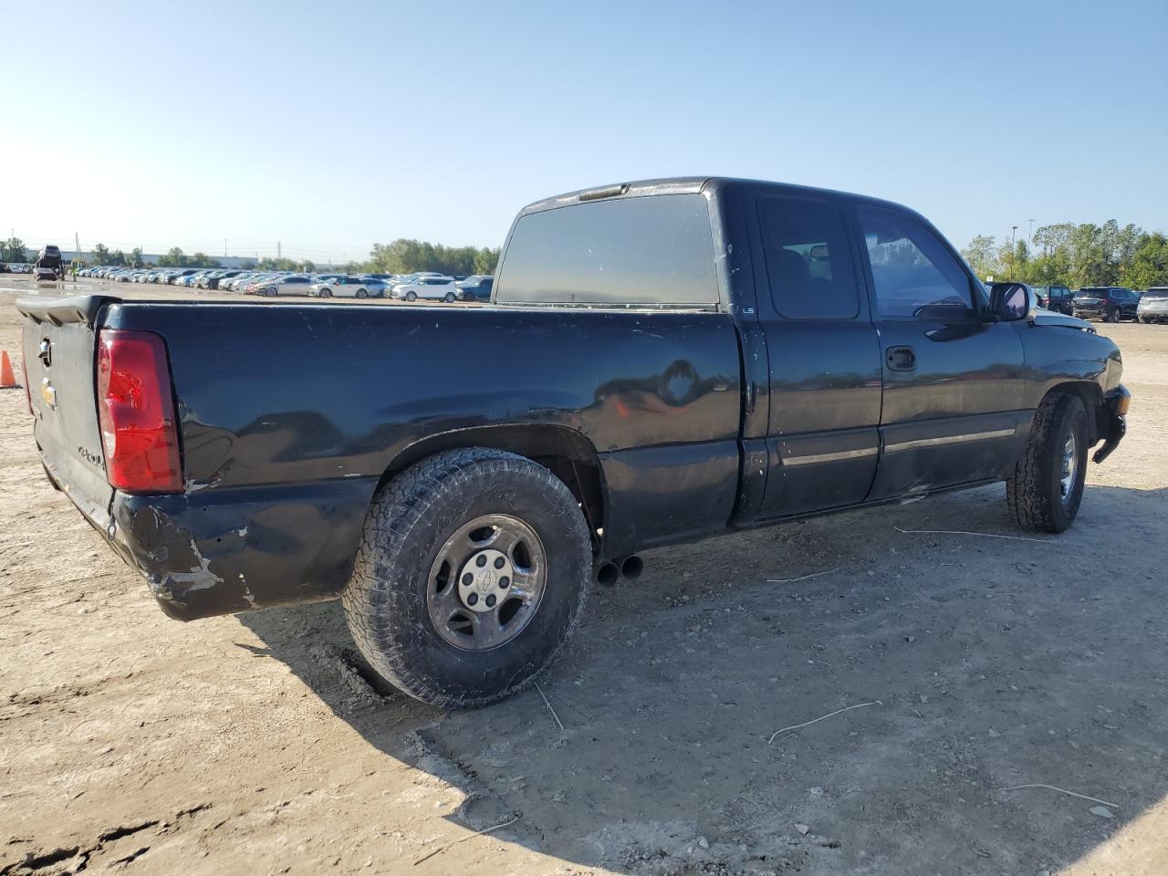 2003 Chevrolet Silverado - Image 3