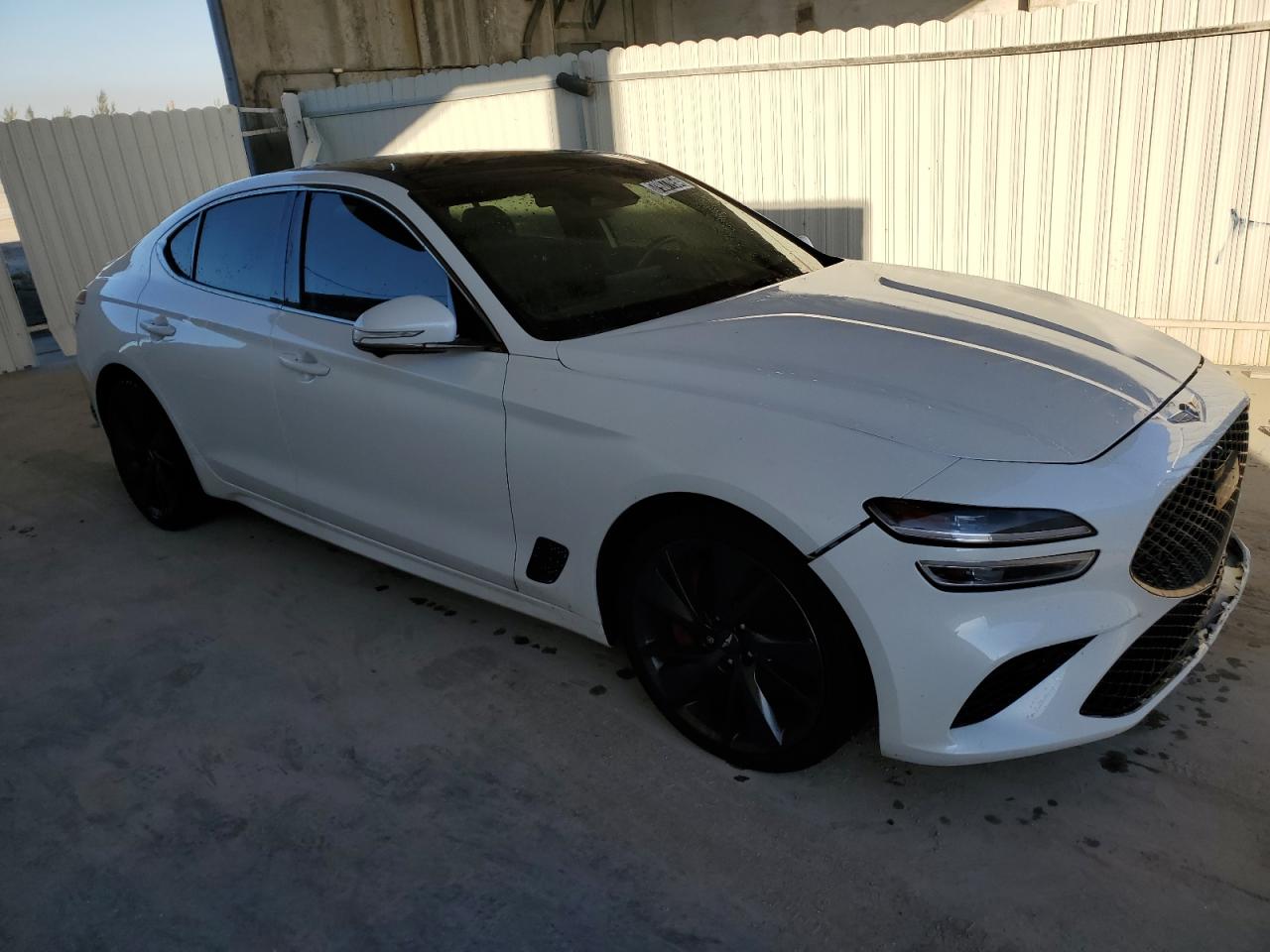 2022 Genesis G70 - Image 4