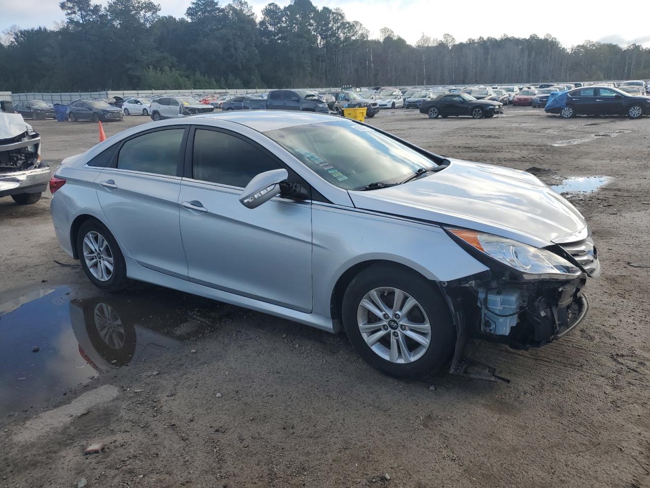 2014 Hyundai Sonata - Image 4