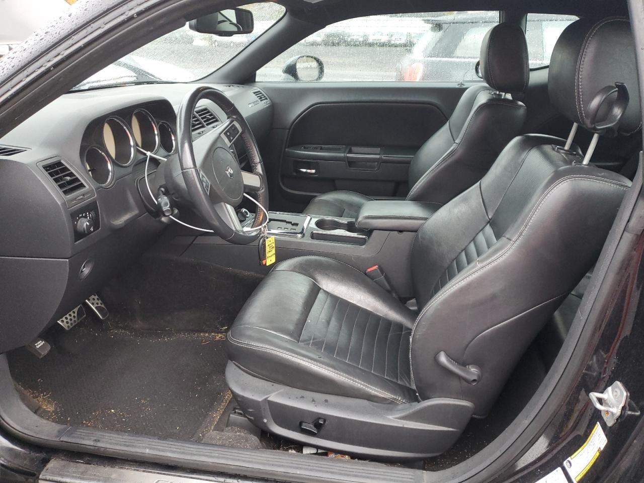 2010 Dodge Challenger - Image 7
