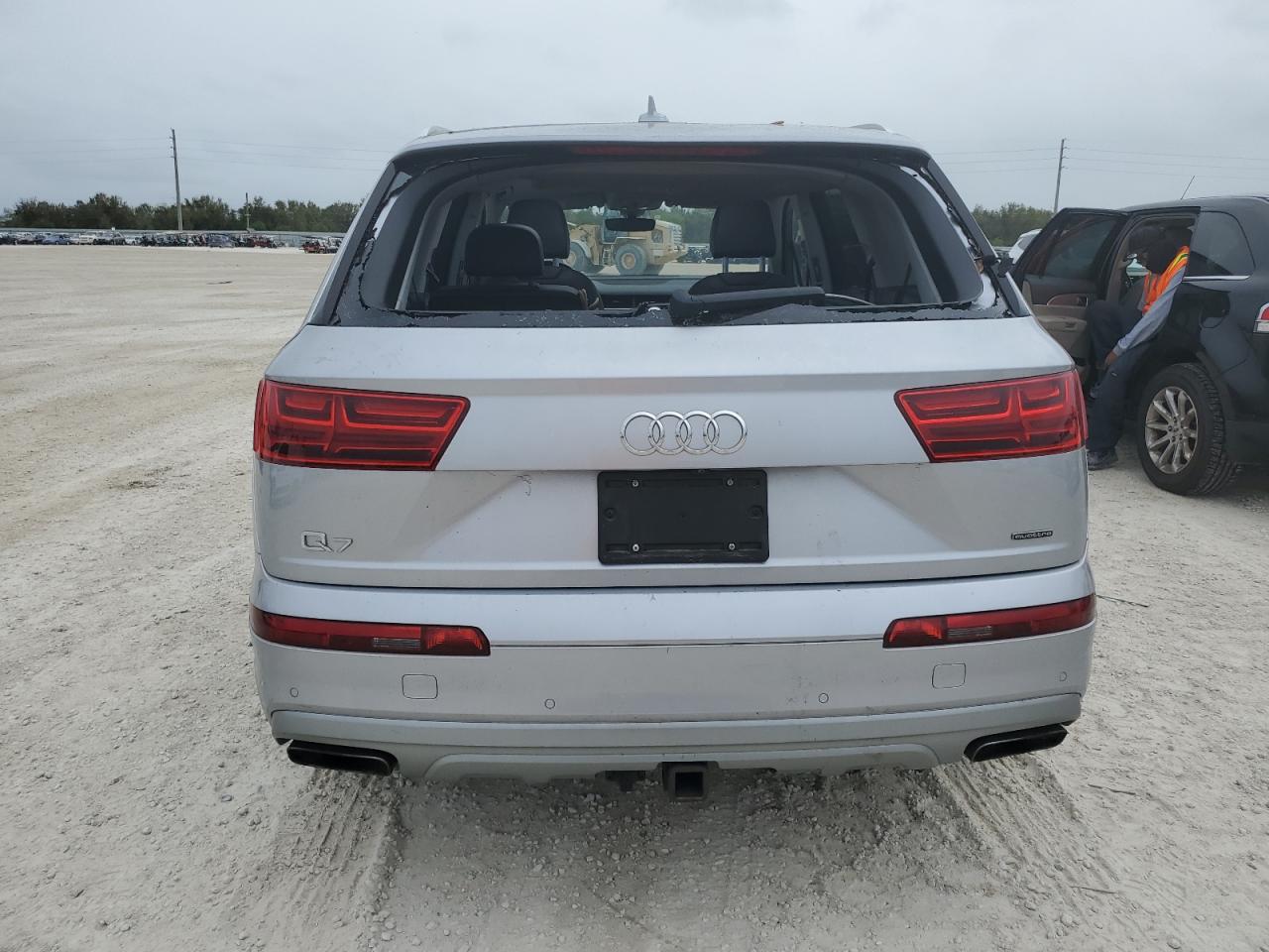 2018 Audi Q7 Premium Plus VIN: WA1LHAF7XJD015691 Lot: 79424684